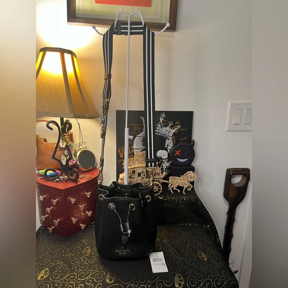Kate Spade Rosie black pebbled leather mini bucket bag KC740